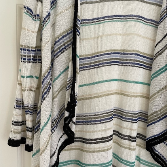 Nic + Zoe Cardigan - Picture 4 of 6